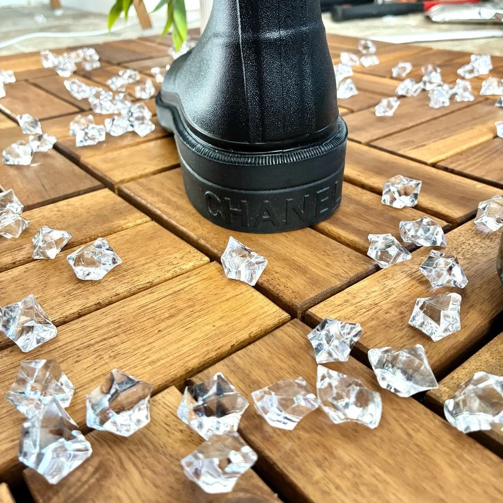 CHANEL Rubber Winter Boots - Picture 10 of 12